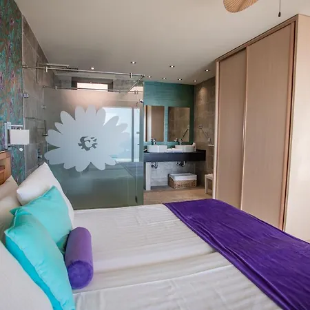 Serenity Amadores 4*