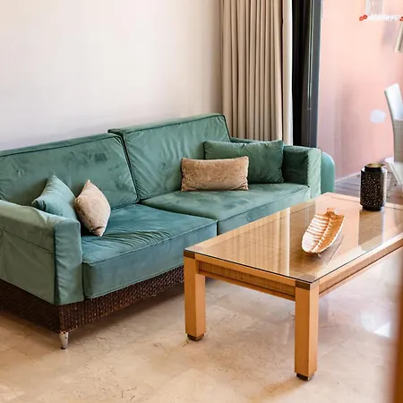 Lejlighedshotel Serenity Amadores