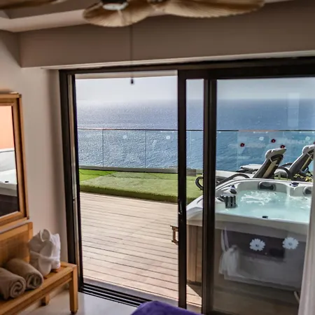 Serenity Amadores Lejlighedshotel 3*
