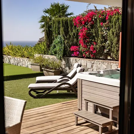 Lejlighedshotel Serenity Amadores 3*