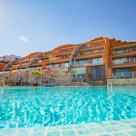 Serenity Amadores Lägenhetshotell 4*