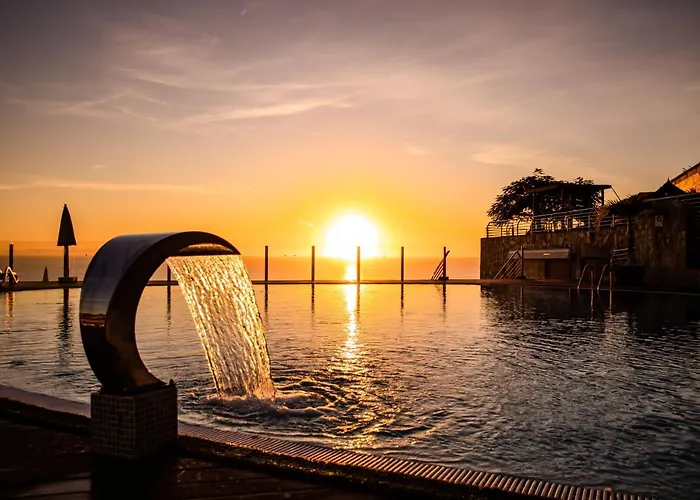 Serenity Amadores 4*