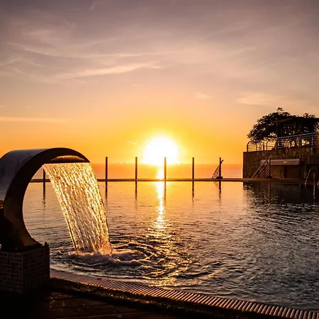 Serenity Amadores 3*