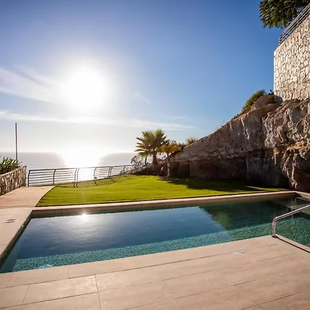 Aparthotel Serenity Amadores